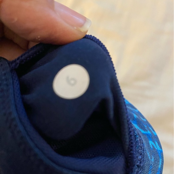 Lululemon Energy Bra (Exhale)
Samba Snake Kayak Blue Hero Blue / Hero Black - Picture 7 of 7